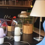 Evanescente et bouleversante lampe de table YOKO…